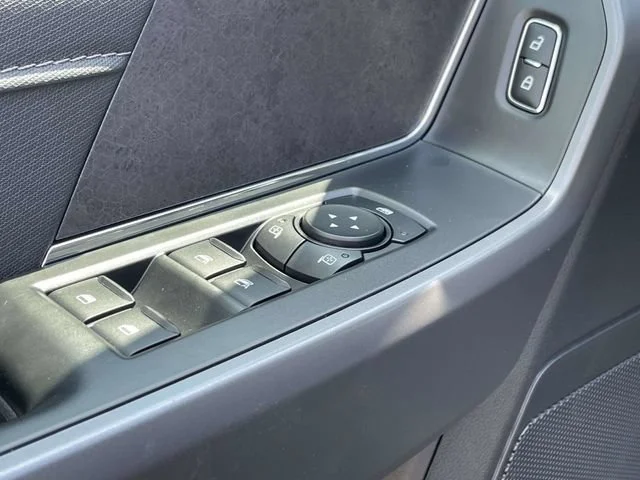 New 2026 Carbonized Gray Metallic Ford XLT image 40