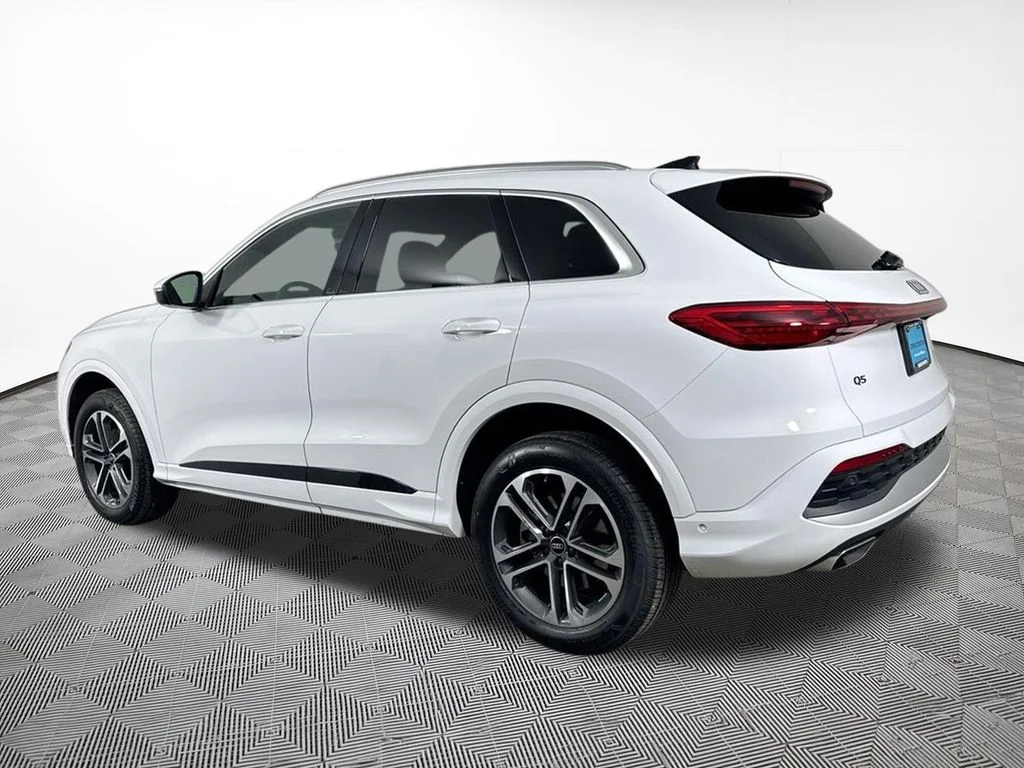2025 Audi New Q5 Premium - Photo 13