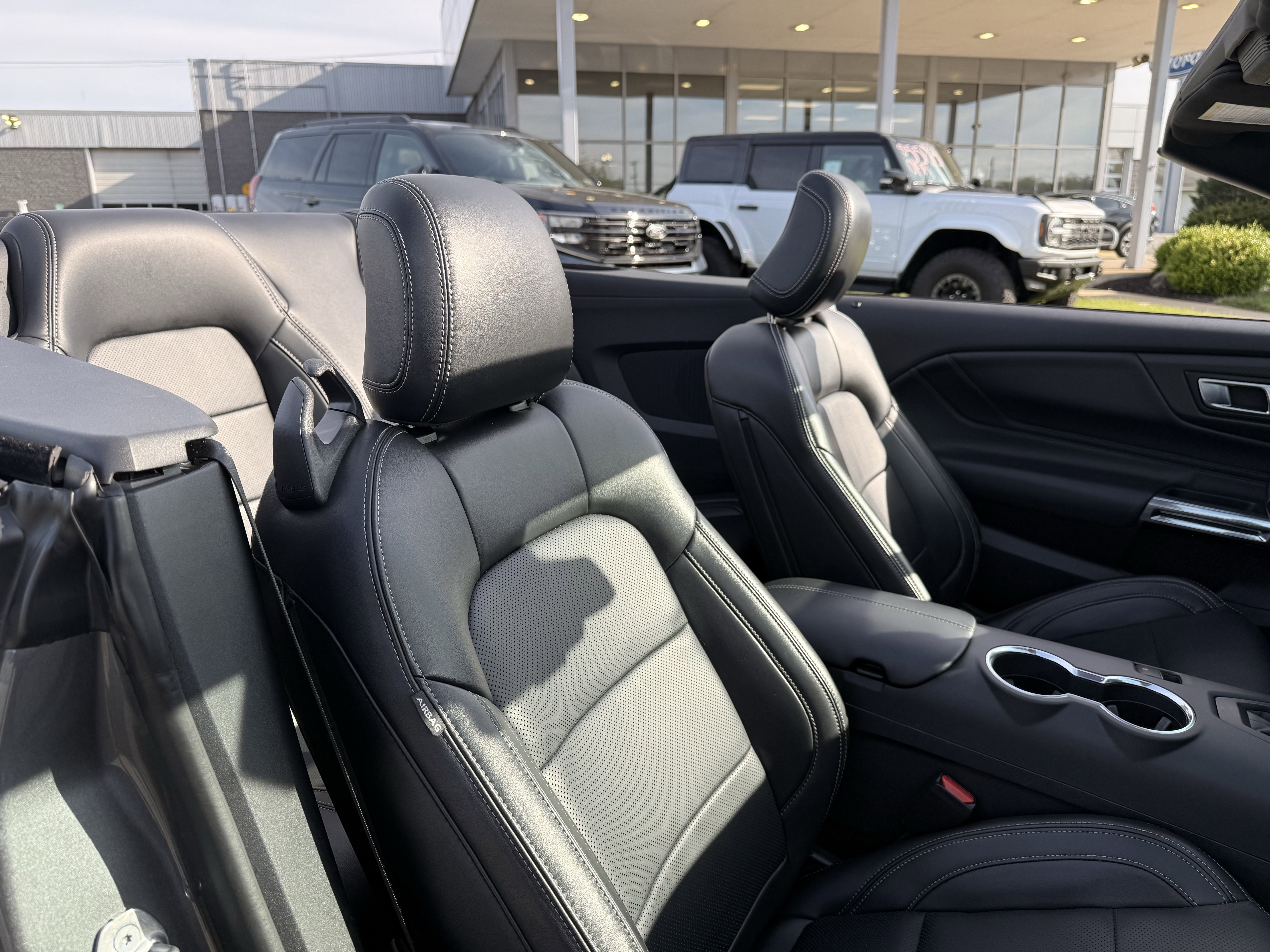 Used 2025 Gray Metallic Ford EcoBoost Premium image 30