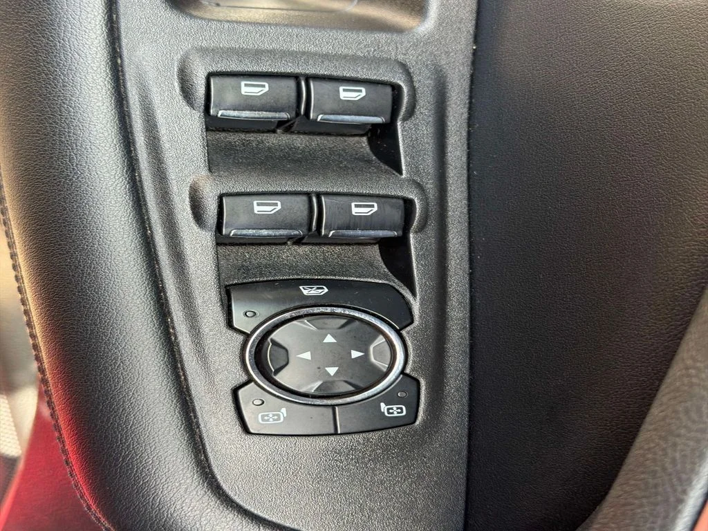 Used 2023 Red Ford SEL image 19