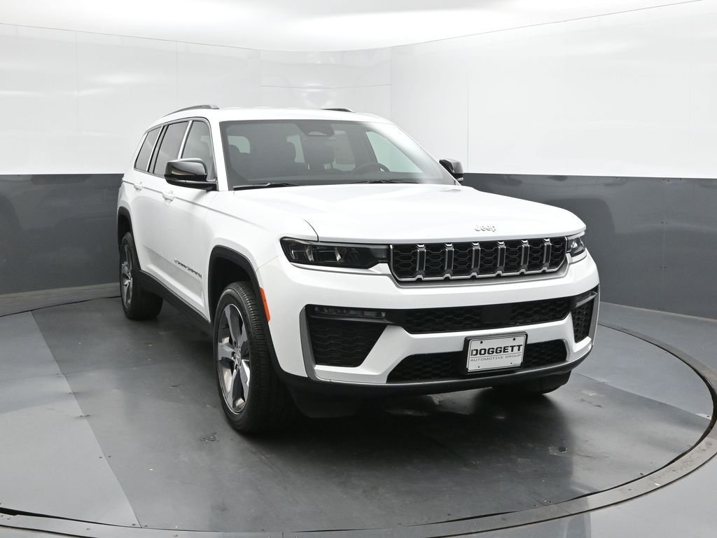 New 2026 Bright White Clear-Coat Exterior Paint Jeep Limited image 17