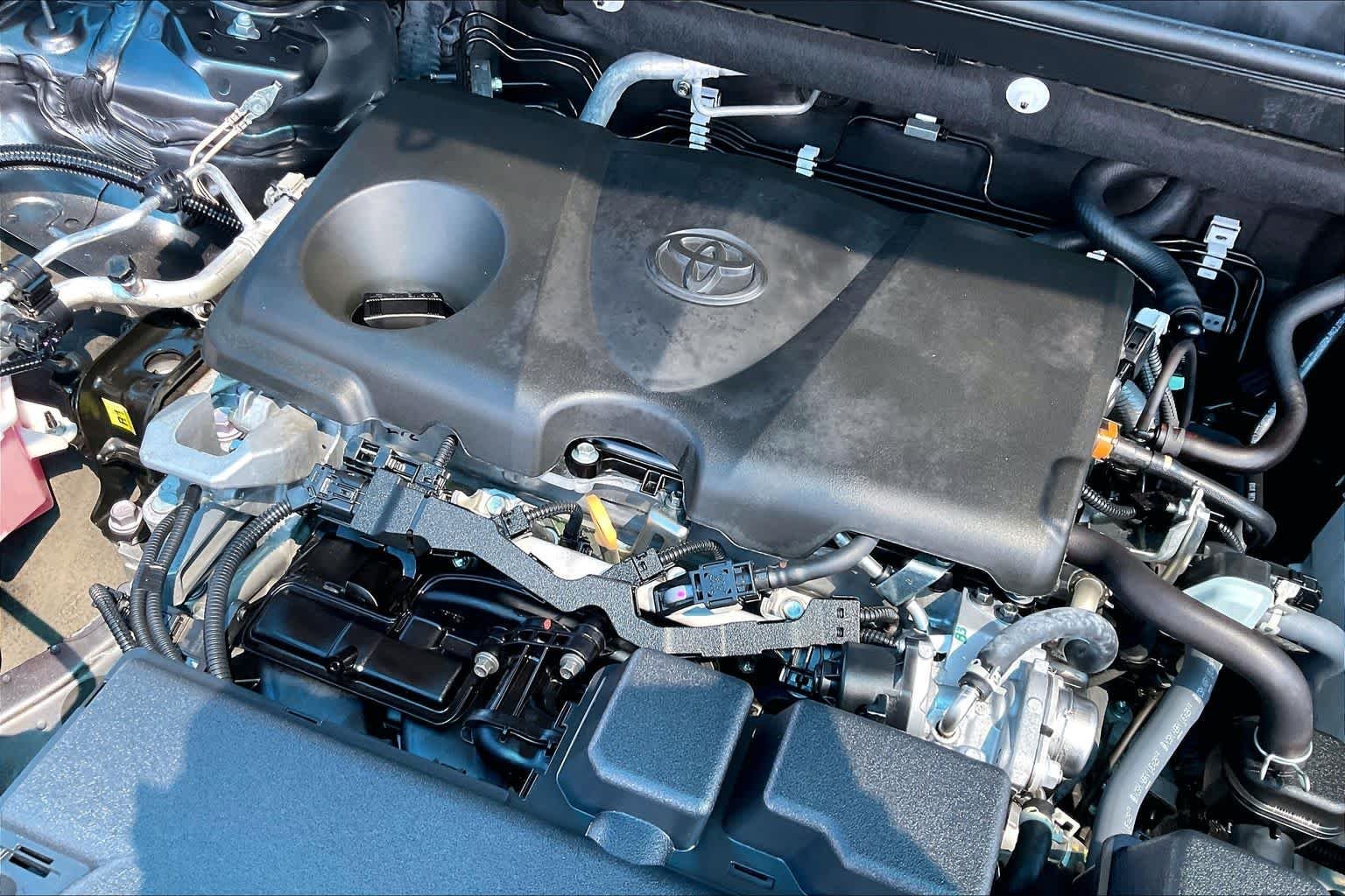 Used 2024 Magnetic Gray Metallic Toyota XLE image 31