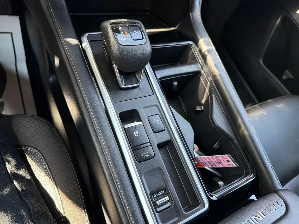 Used 2025 Gray Nissan SL image 23