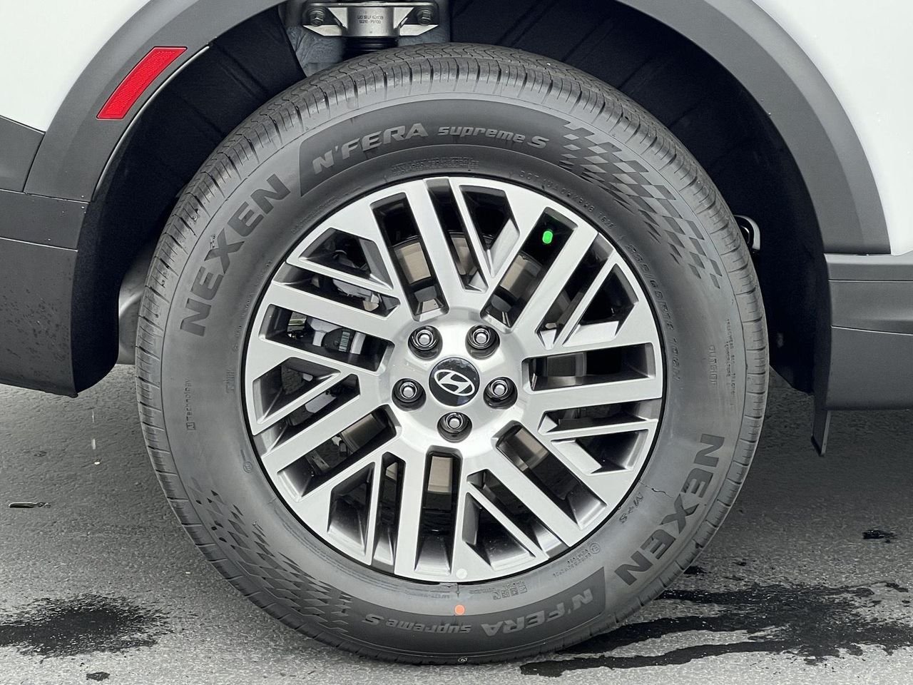 New 2026 Creamy White Pearl Hyundai SE AWD image 15