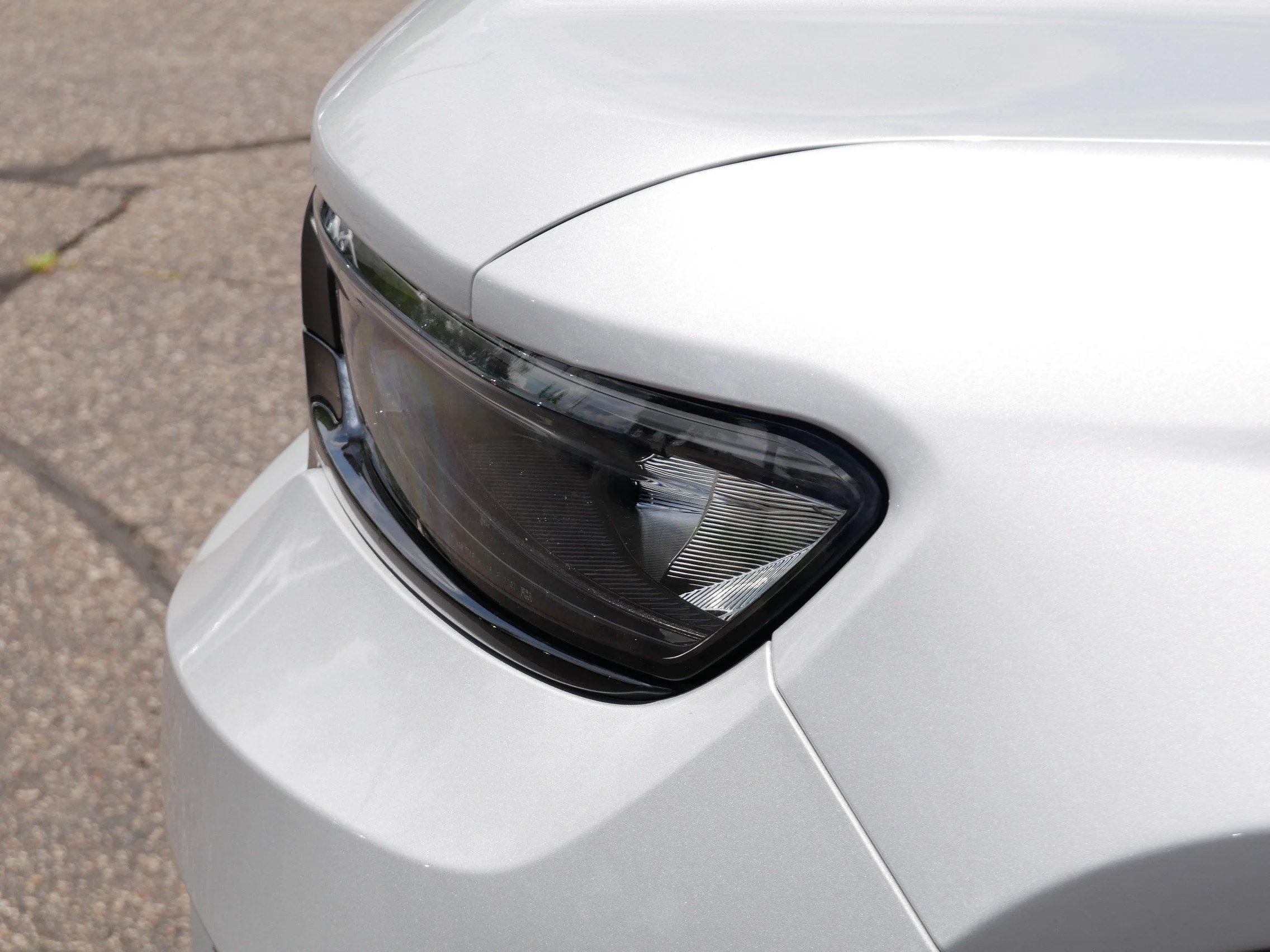 Used 2023 Silver Zynith Jeep Altitude image 16