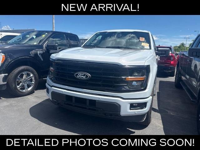 Certified Used 2025 White Metallic Ford XLT image 49