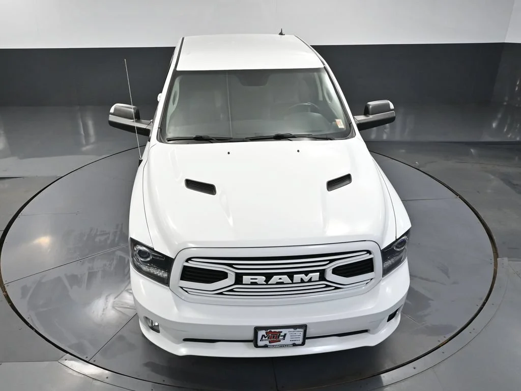 Used 2018 White Ram Sport image 48