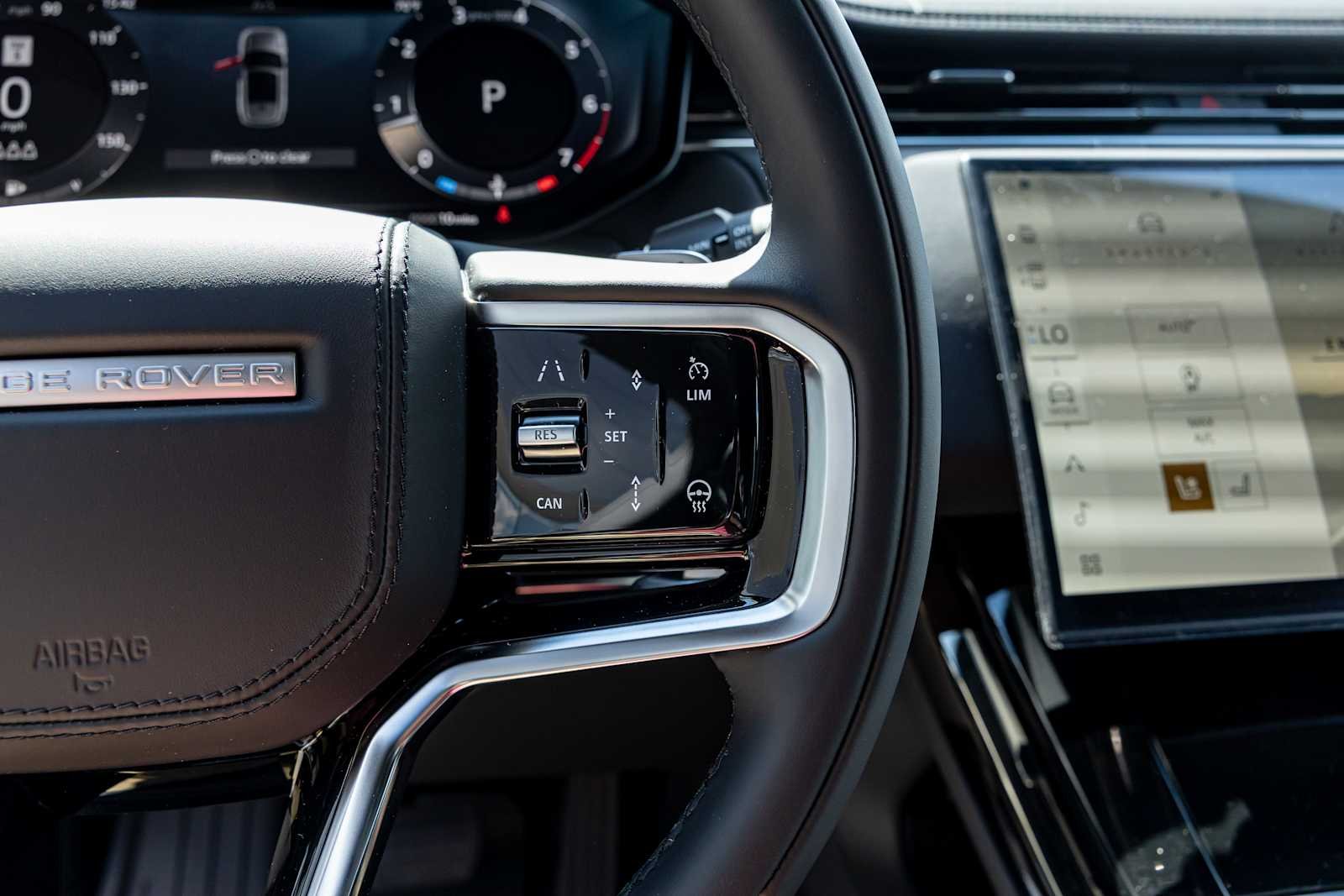 New 2026 BLACK Land Rover SE image 16