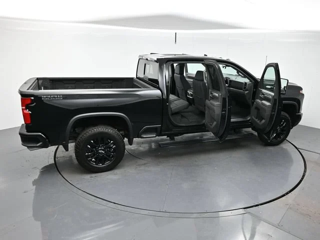 Used 2025 Black Chevrolet LTZ image 45