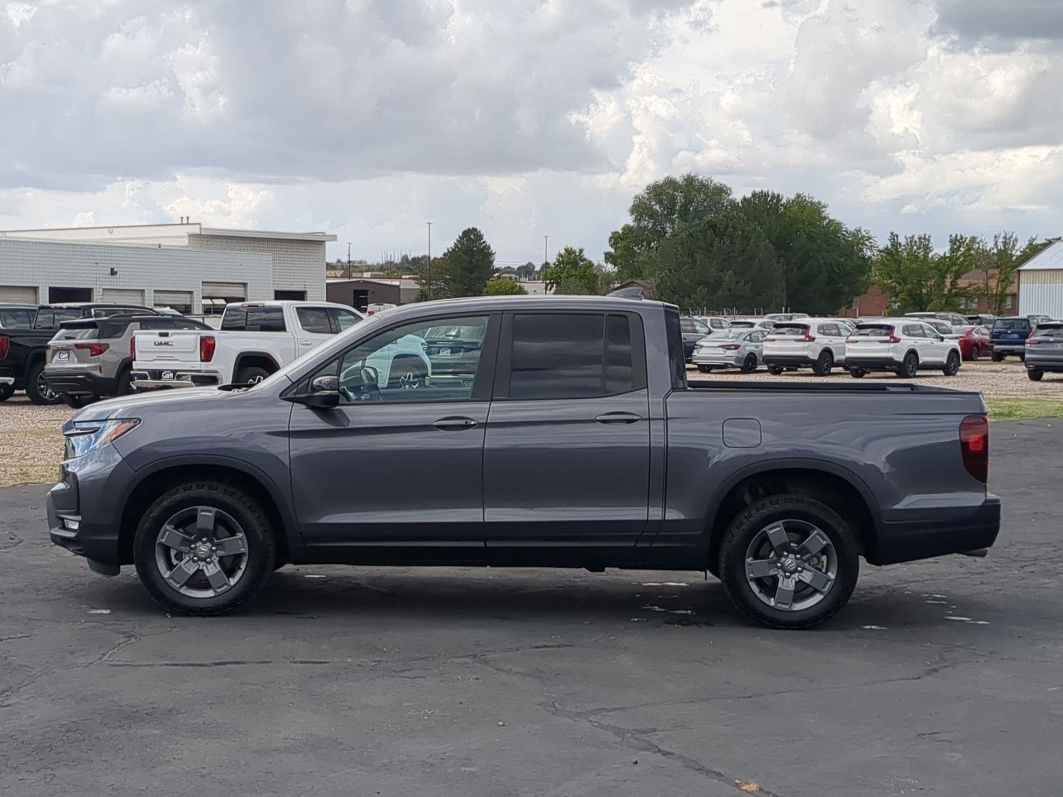 Certified Used 2025 Modern Steel Metallic Honda TrailSport image 9