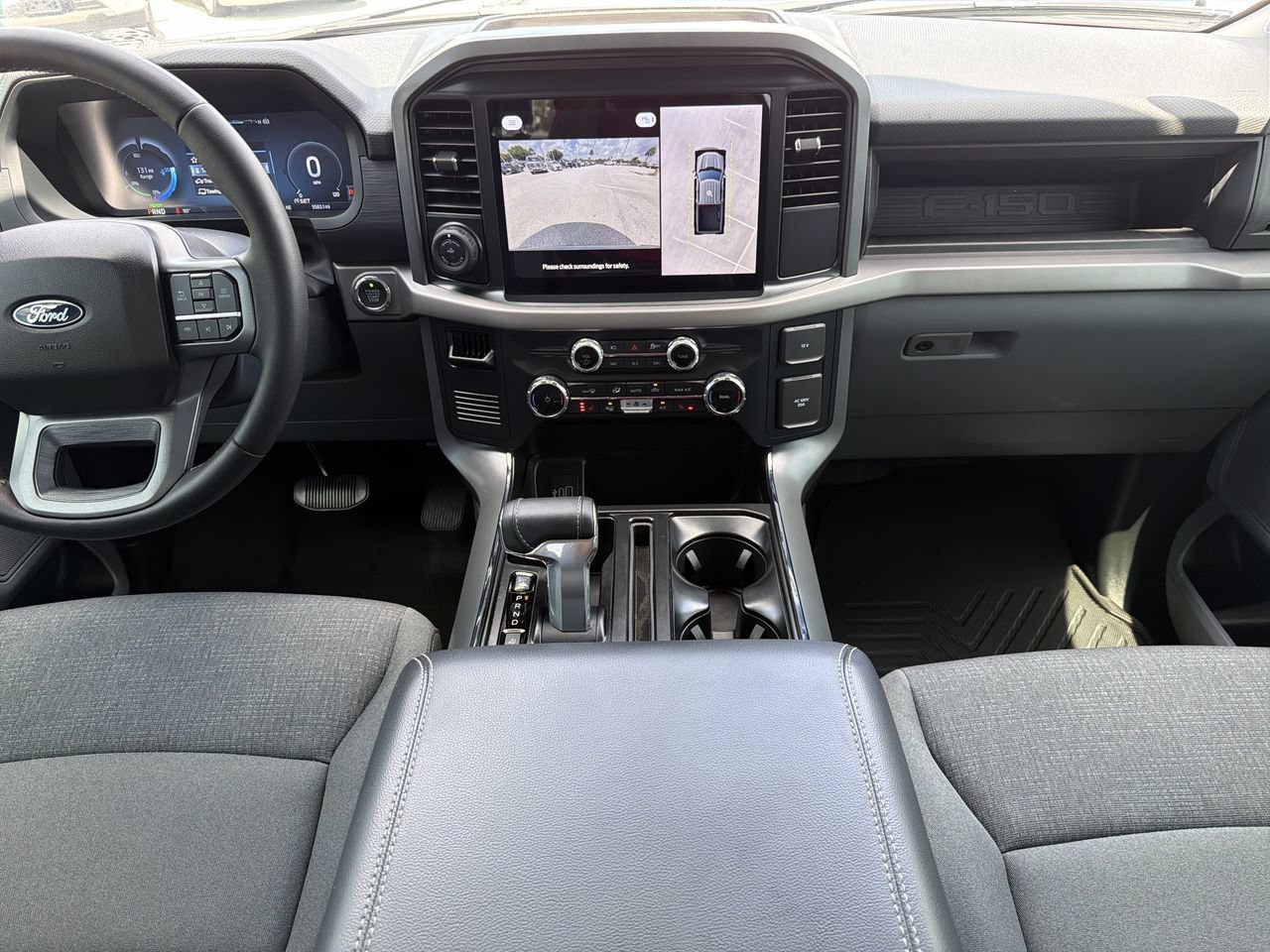 Used 2025 Gray Metallic Ford XLT image 14