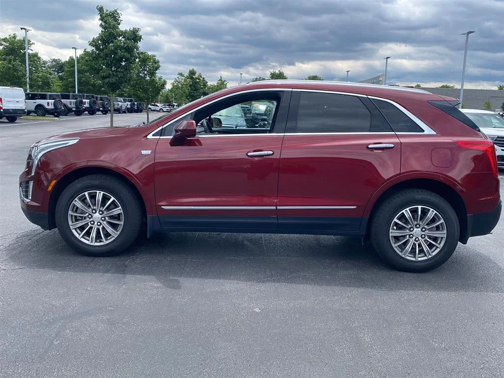 Used 2017 Red Passion Tintcoat Cadillac Luxury AWD image 8