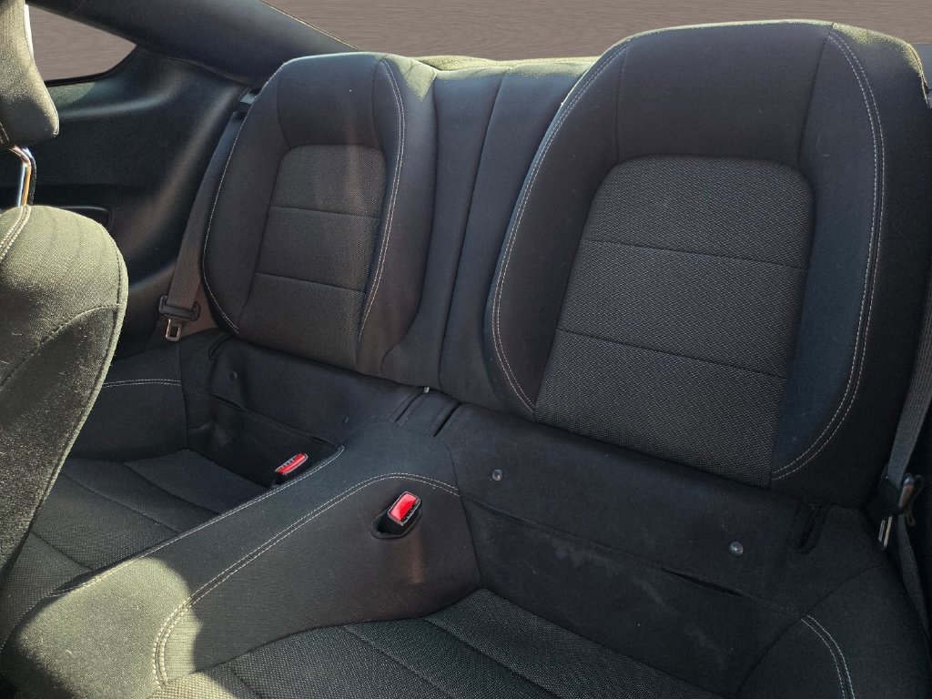 Used 2017 Blue Ford V6 image 15