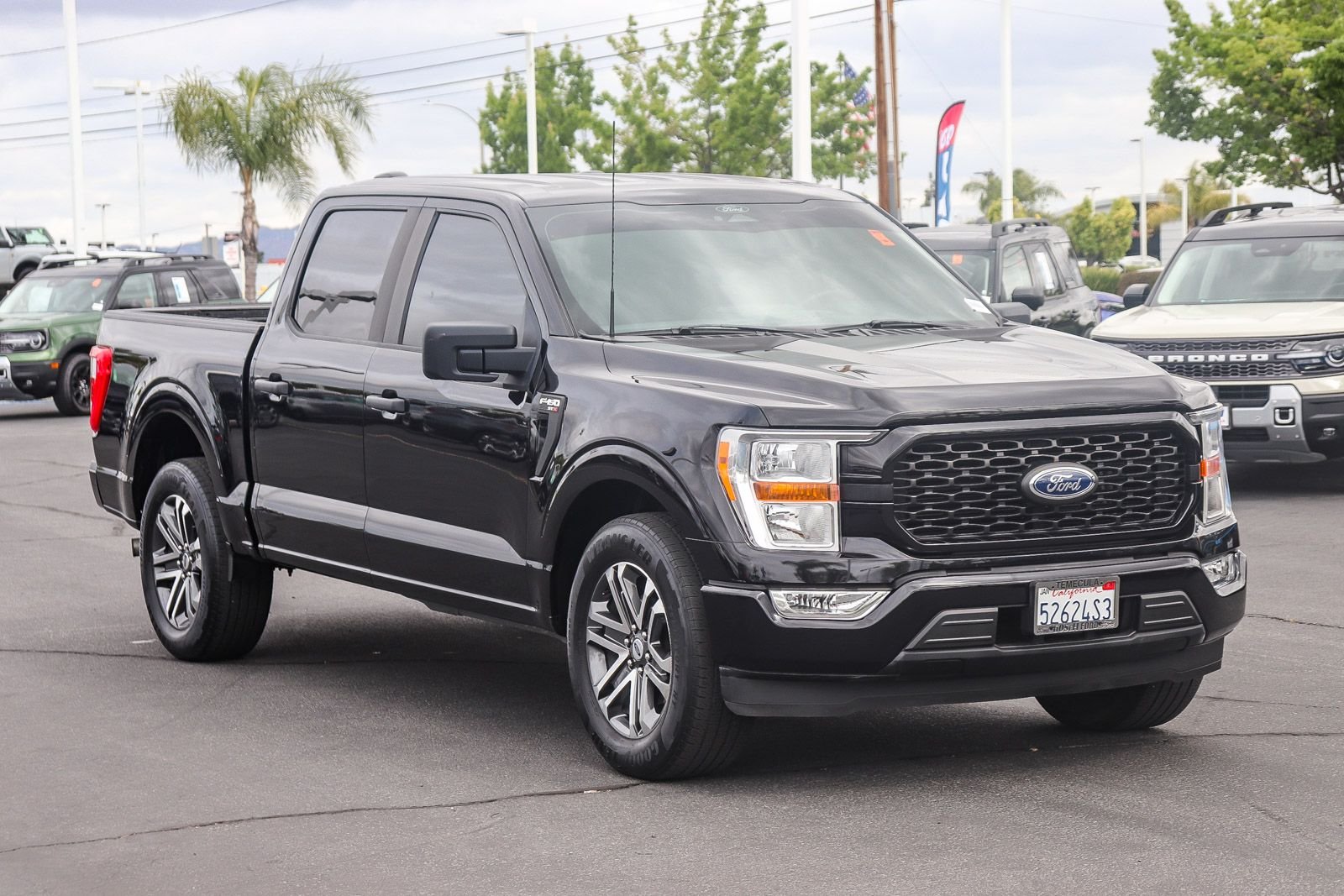 Certified Used 2022 Black Metallic Ford XL image 3