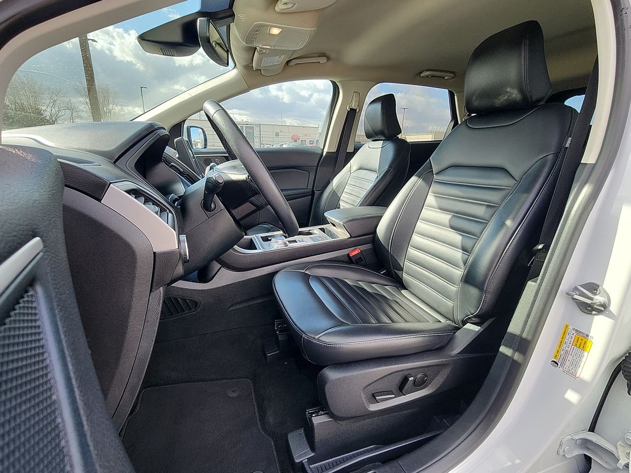 Used 2024 Oxford White Ford SEL image 11