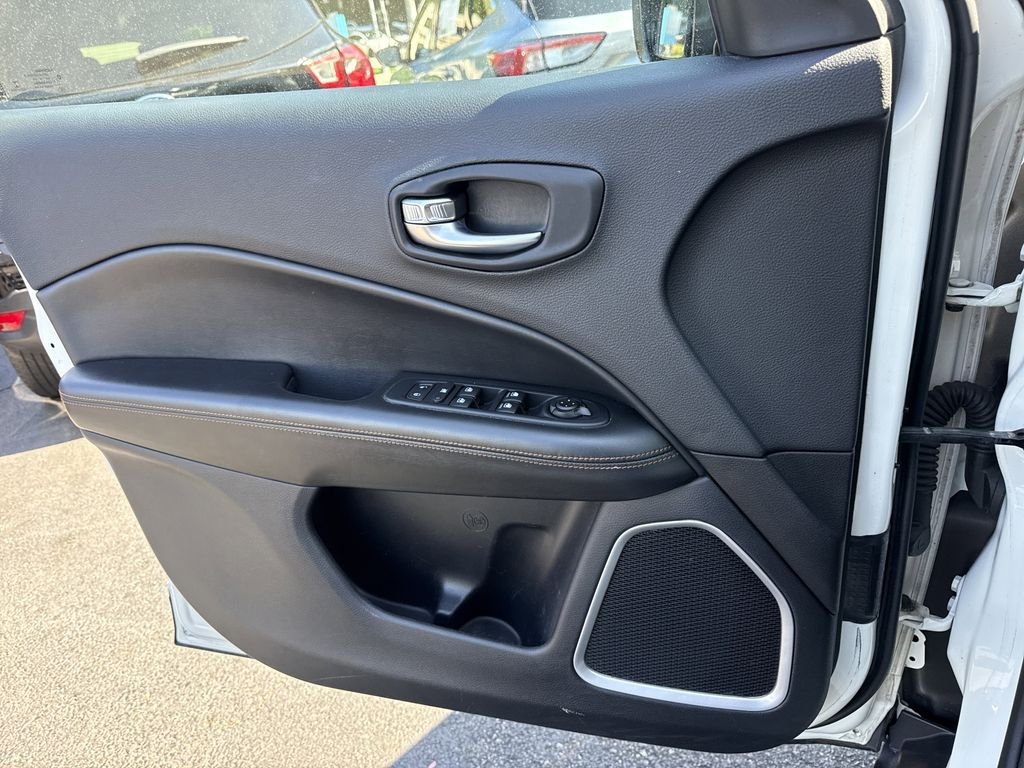 Used 2020 White Jeep Limited image 24