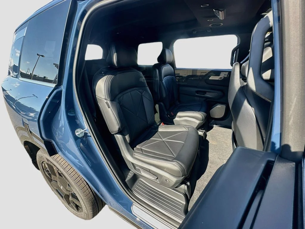 New 2027 Midnight Lake Blue Kia SX image 30