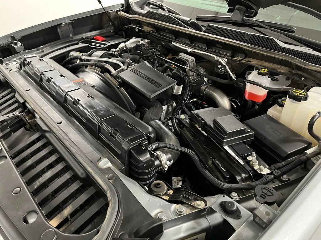 Used 2025 Gray Chevrolet LT image 63