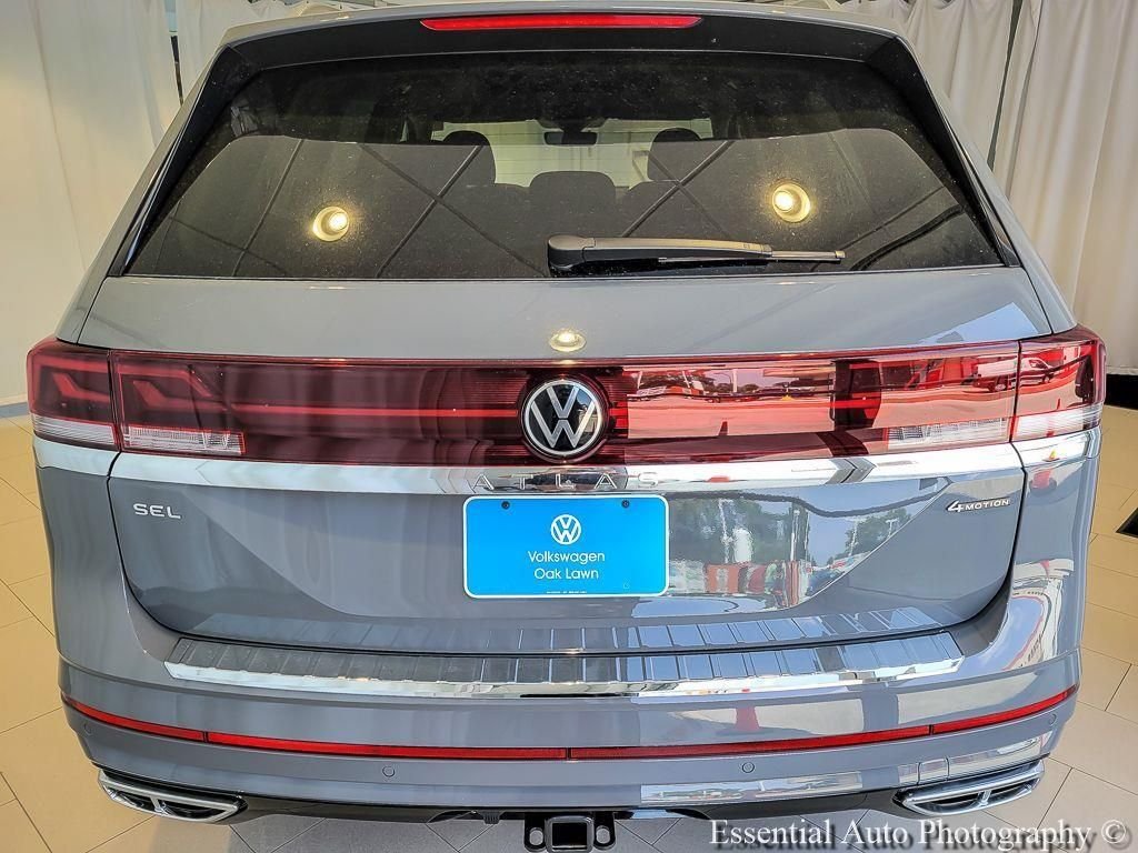 New 2026 Pure Gray Volkswagen SEL Premium R-Line image 4