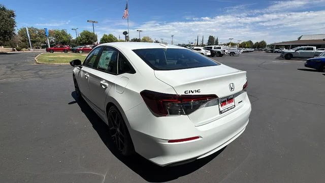 New 2026 Platinum White Pearl Honda 2WD Sport Hybrid image 6