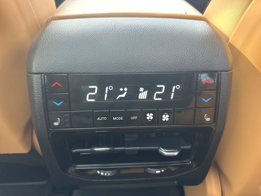 Used 2022 Black Jeep Summit image 14
