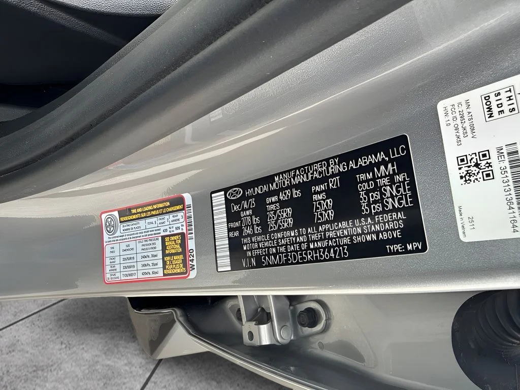 Used 2024 Silver Hyundai SEL image 31