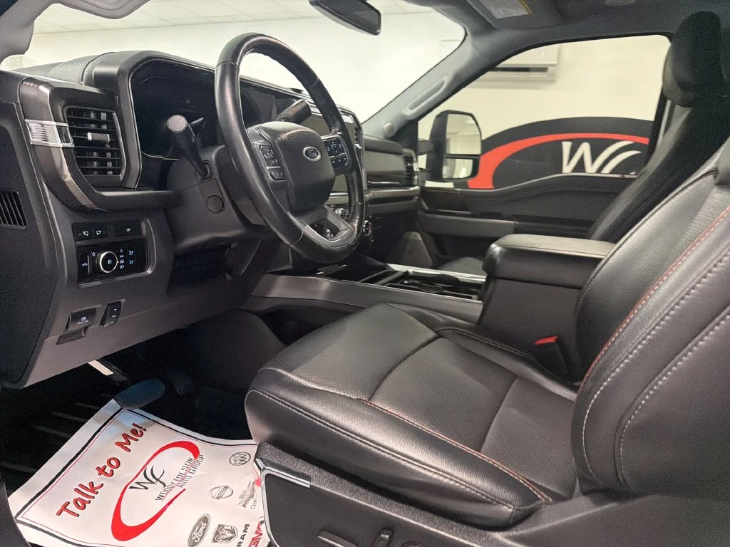 Used 2024 White Ford Lariat image 9
