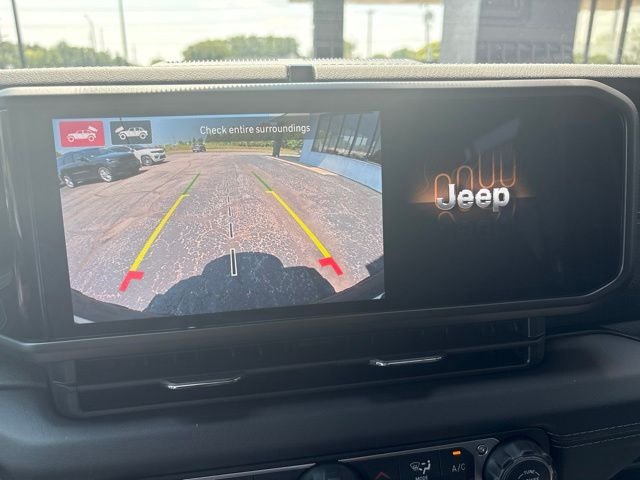 New 2026 Tuscadero Pearlcoat Jeep Rubicon image 15