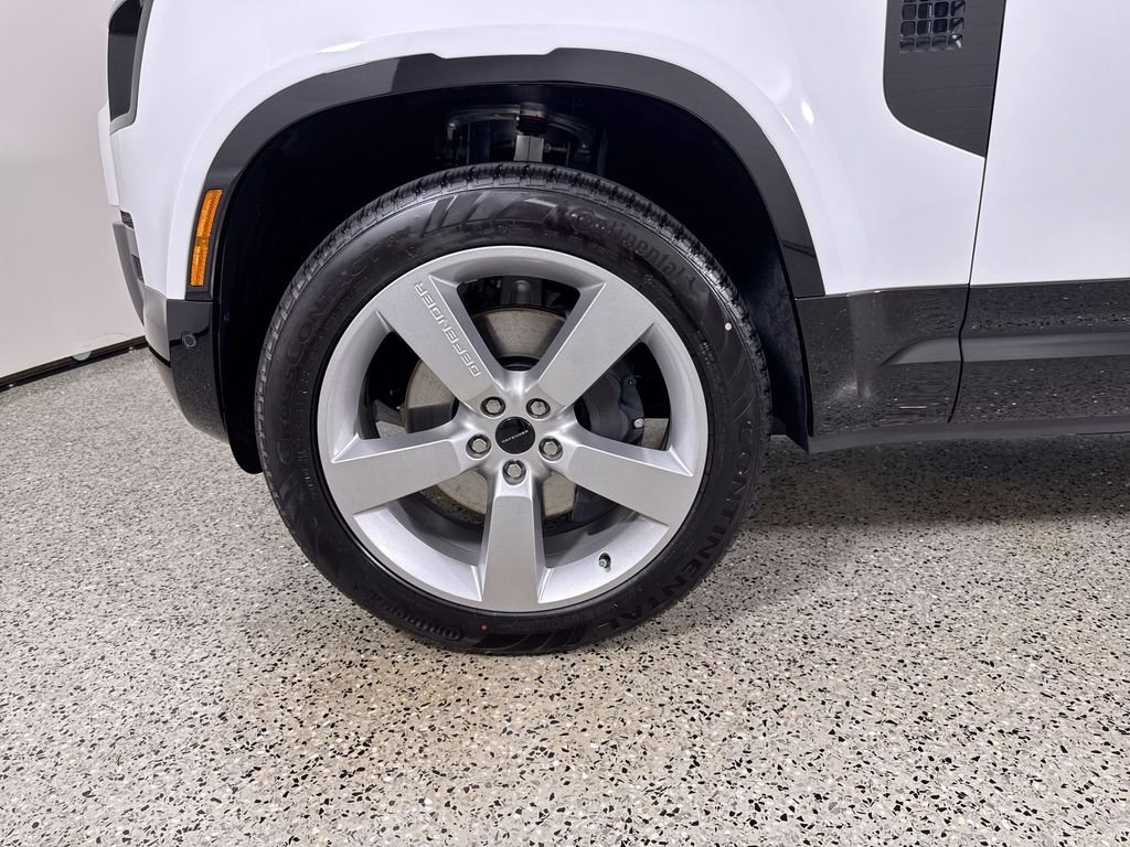 New 2026 FUJI WHT Land Rover X-Dynamic SE image 10