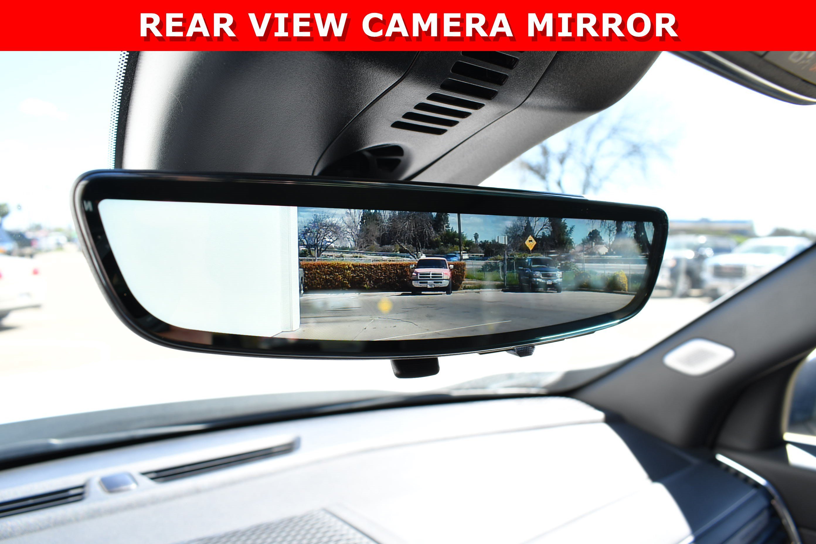 2025 GMC Acadia Denali - Photo 20