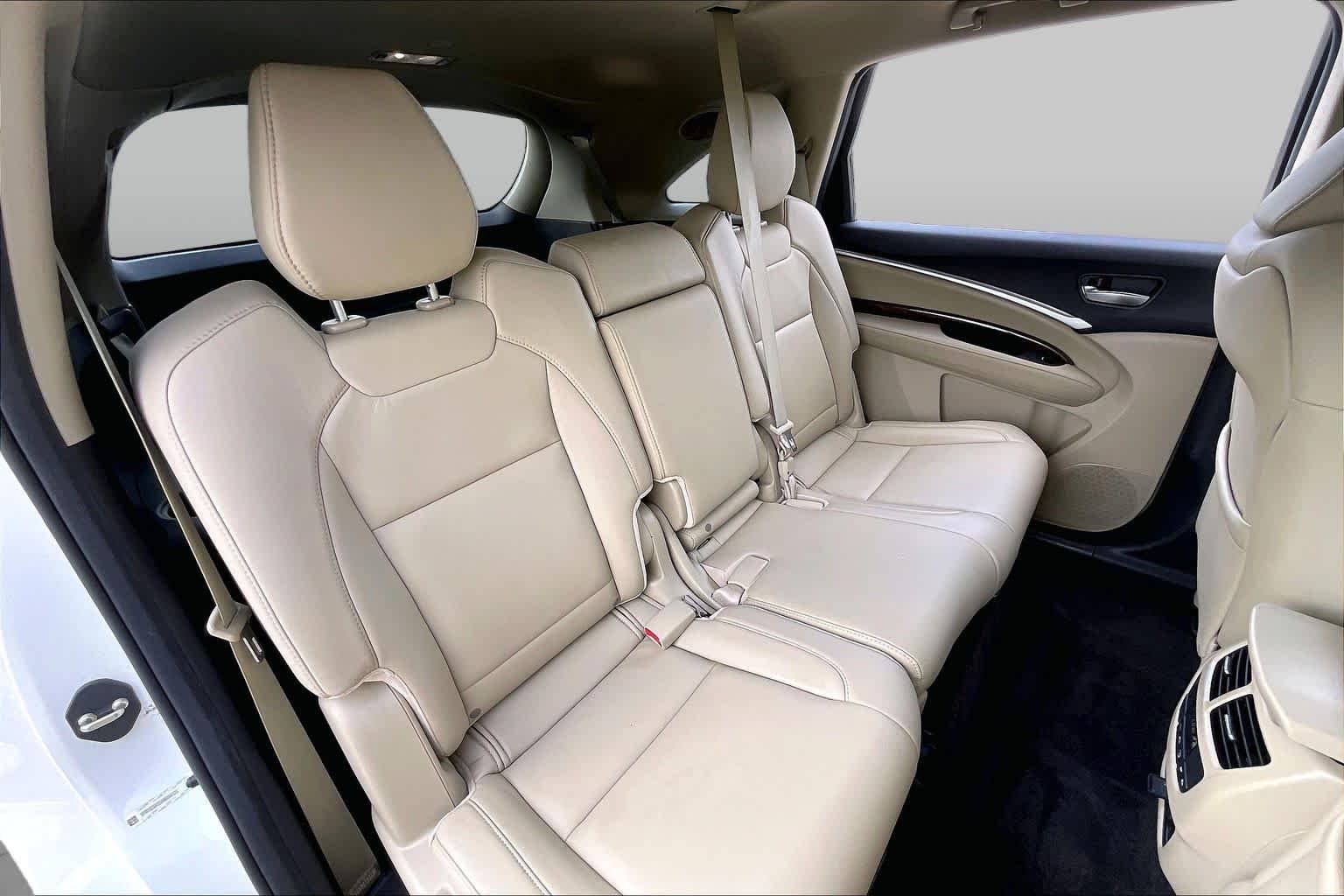 Used 2017 White Diamond Pearl Acura w/Technology Pkg image 17