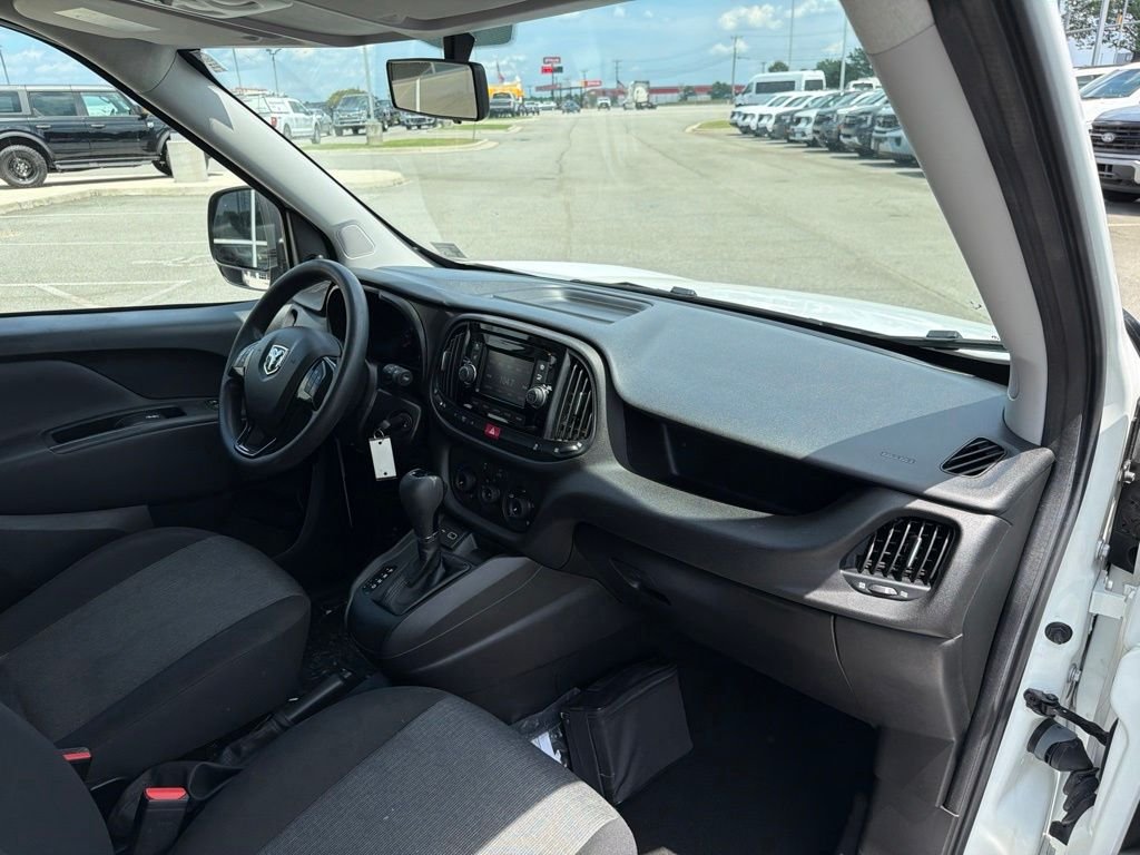Used 2022 Bright White Ram Base image 21