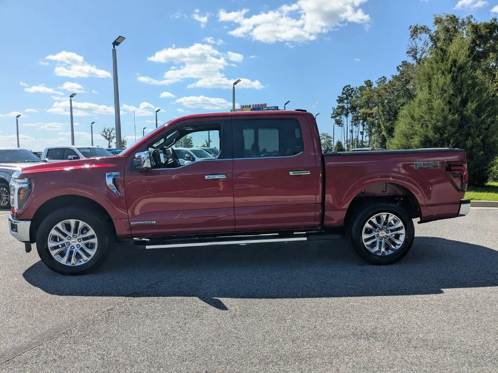 Used 2025 Red Ford Lariat image 8