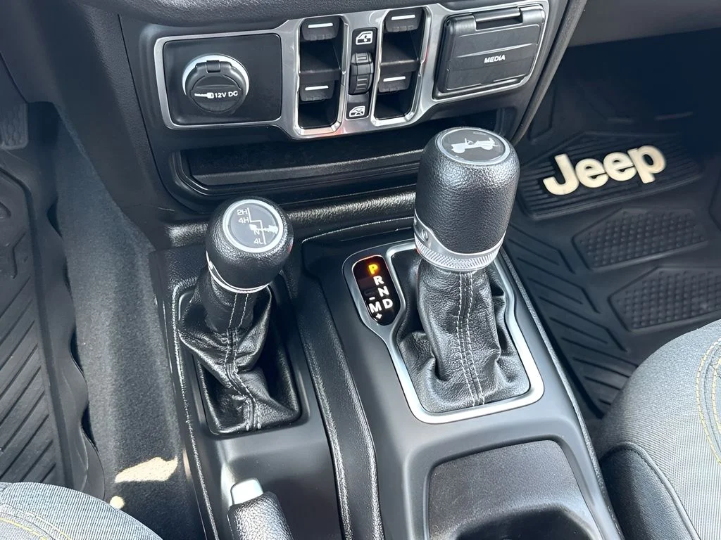 Used 2024 Black Jeep Sport S image 15