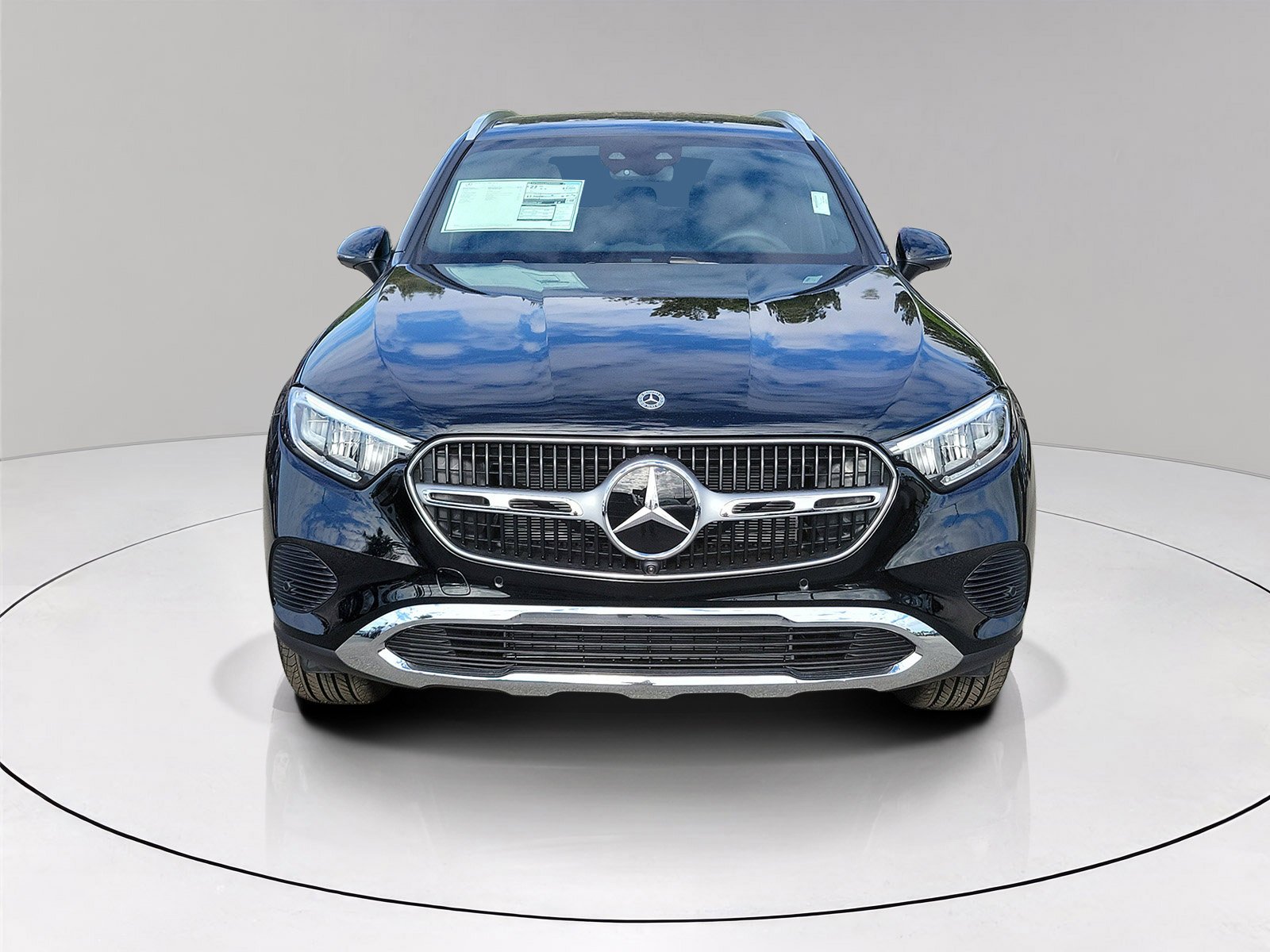 New 2026 Black Mercedes-Benz GLC 300 image 32