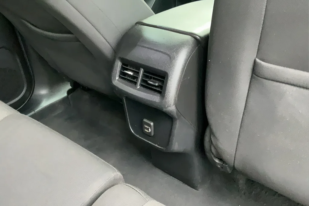 Used 2020 Gray Chevrolet LT image 22