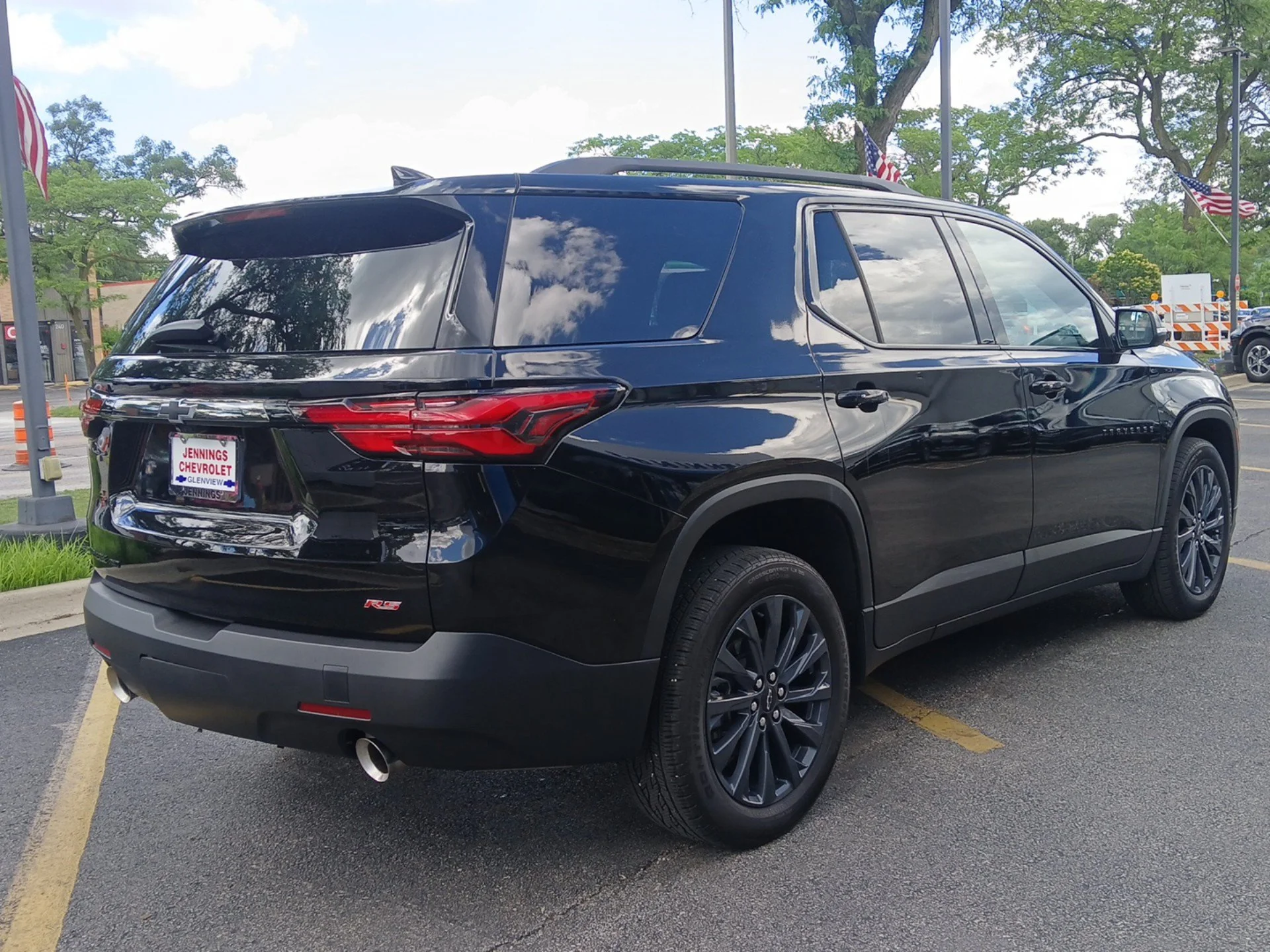 Used 2023 Mosaic Black Metallic Chevrolet RS image 4