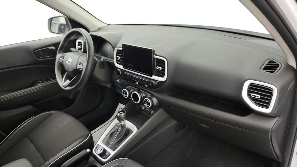 Used 2023 Lunar White Hyundai Limited IVT image 25