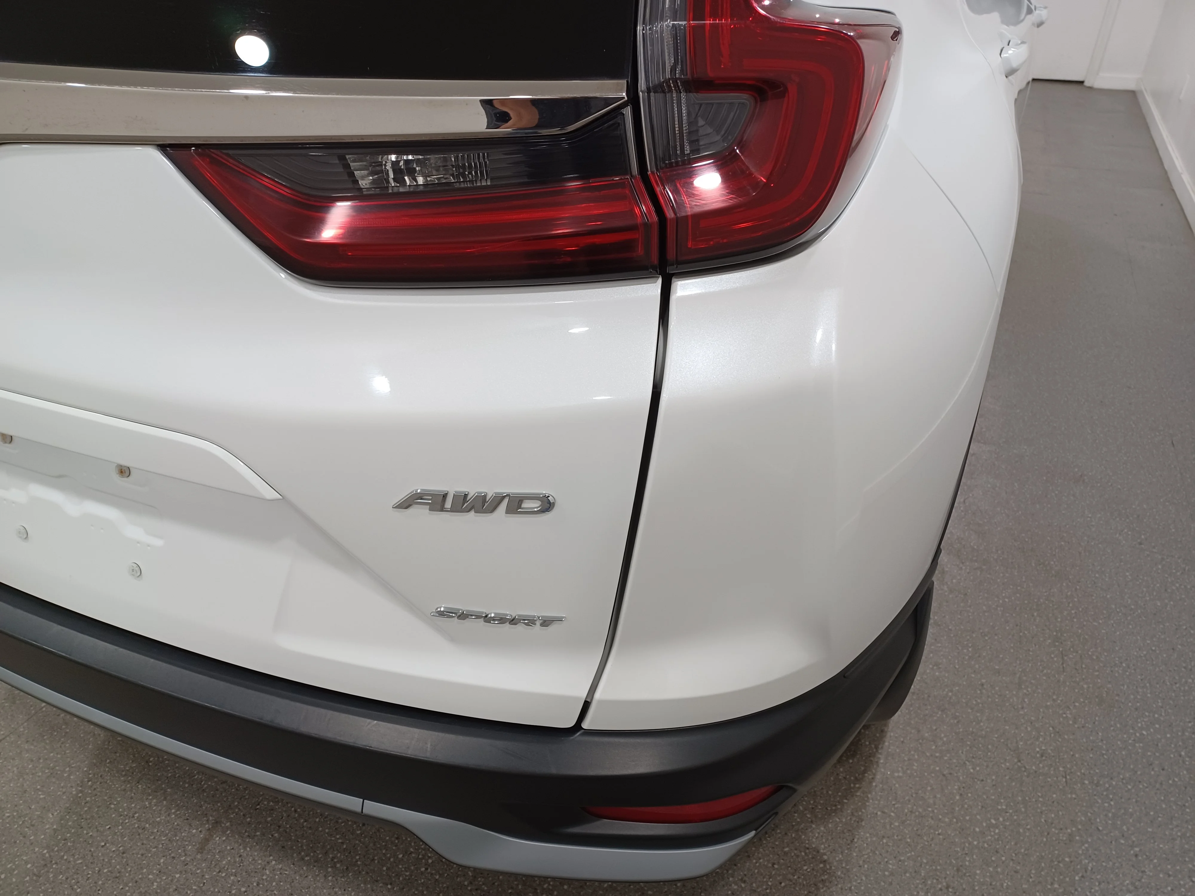 Used 2020 Platinum White Pearl Honda Sport AWD*Adaptive Cruise | Remote Start | Htd Seats | Sunroof | Htd Wheel | Lane Keep Assist image 24