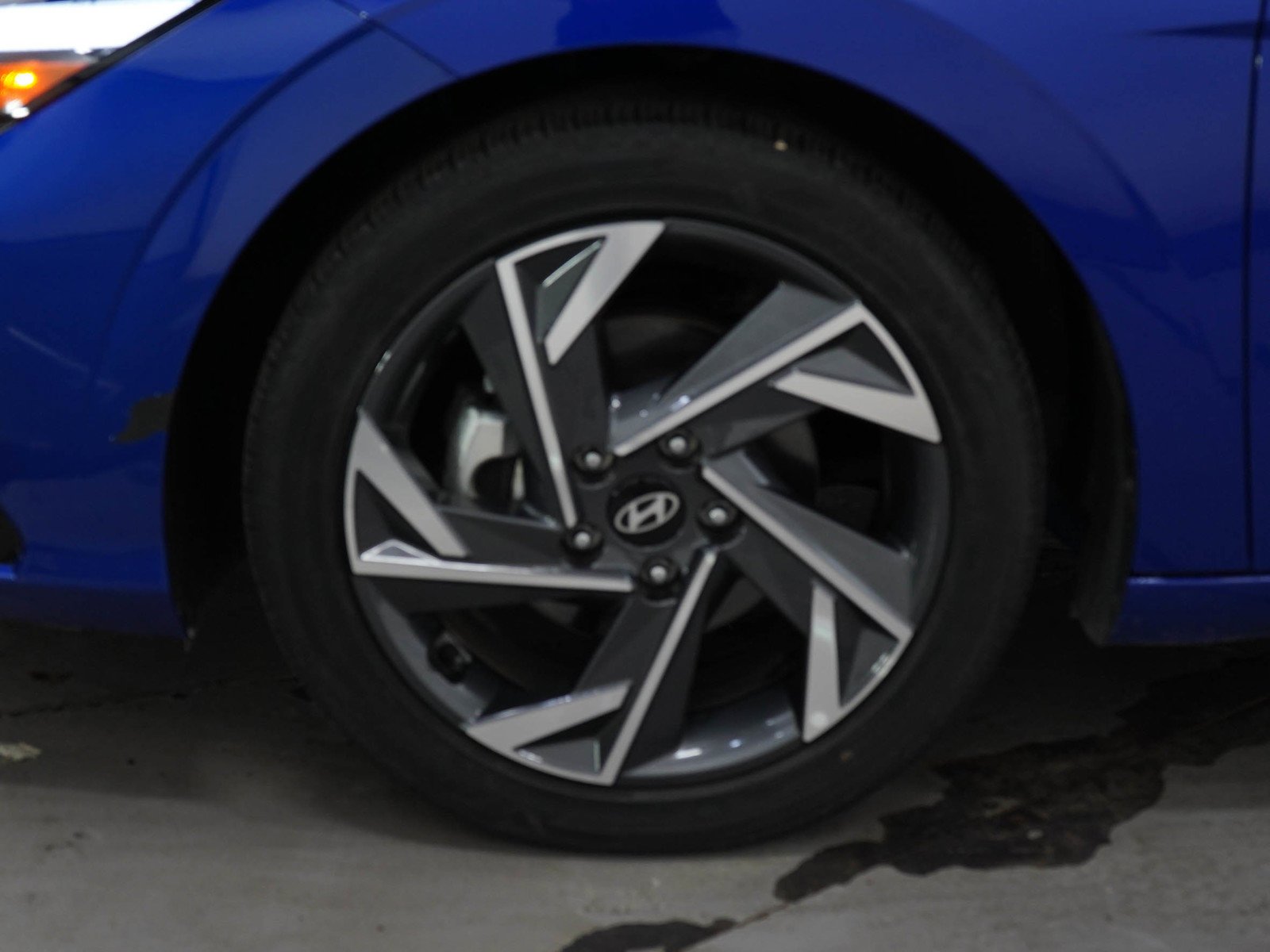 Used 2025 Intense Blue Hyundai SEL Convenience IVT image 55