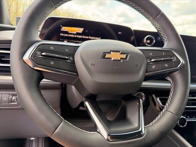 New 2026 Mosaic Black Metallic Chevrolet LT image 7