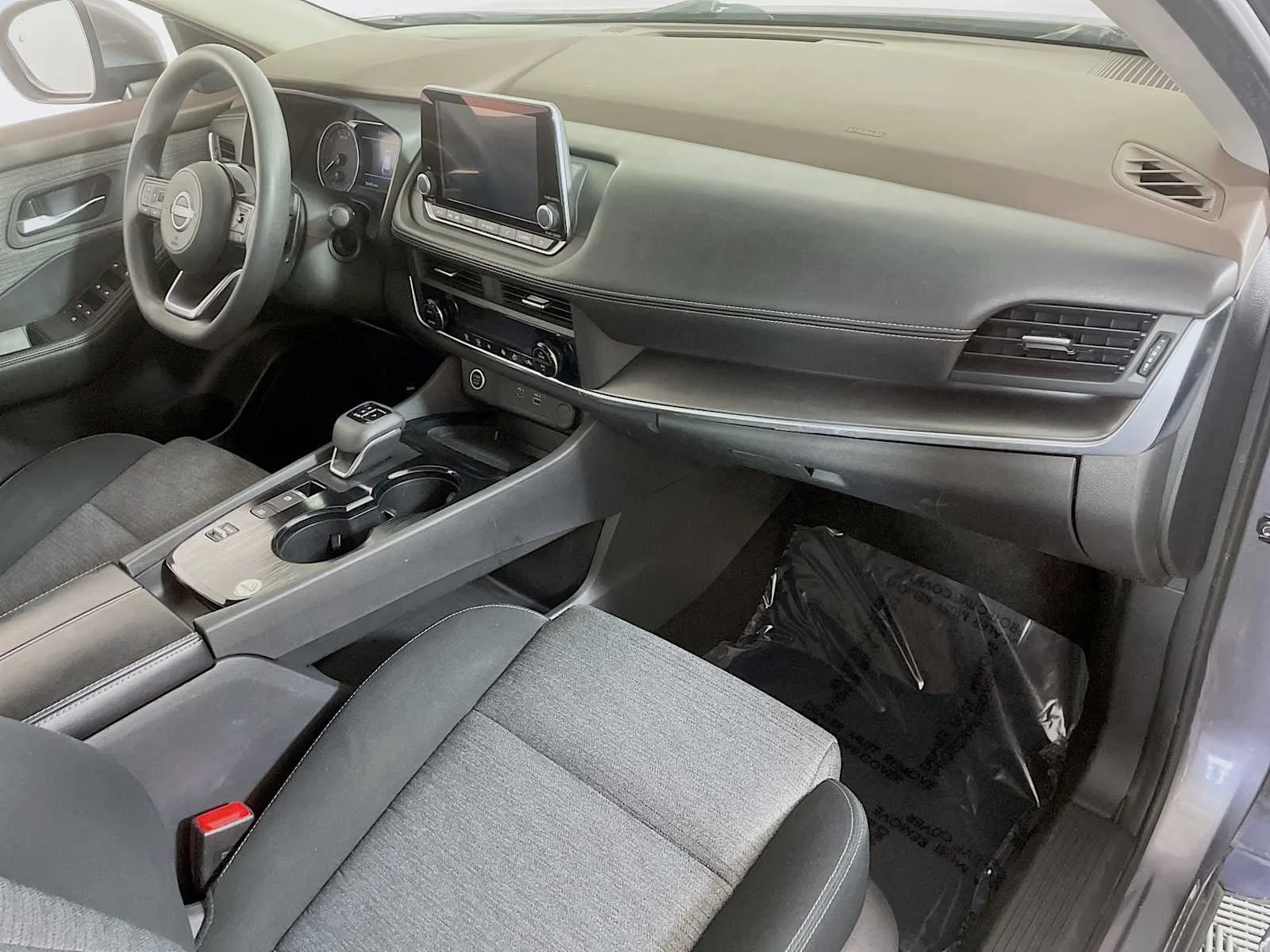Used 2023 Gun Metallic Nissan SV image 25