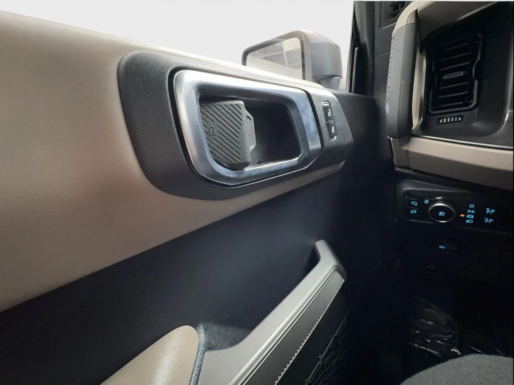2023 Ford Bronco 4-Door Wildtrak - Photo 48