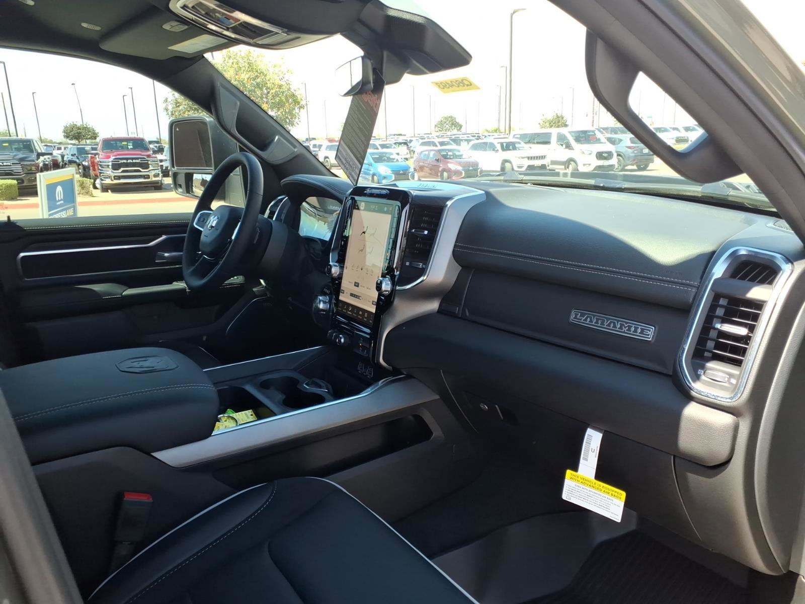 New 2026 Canyon Lake Exterior Paint RAM Laramie image 6
