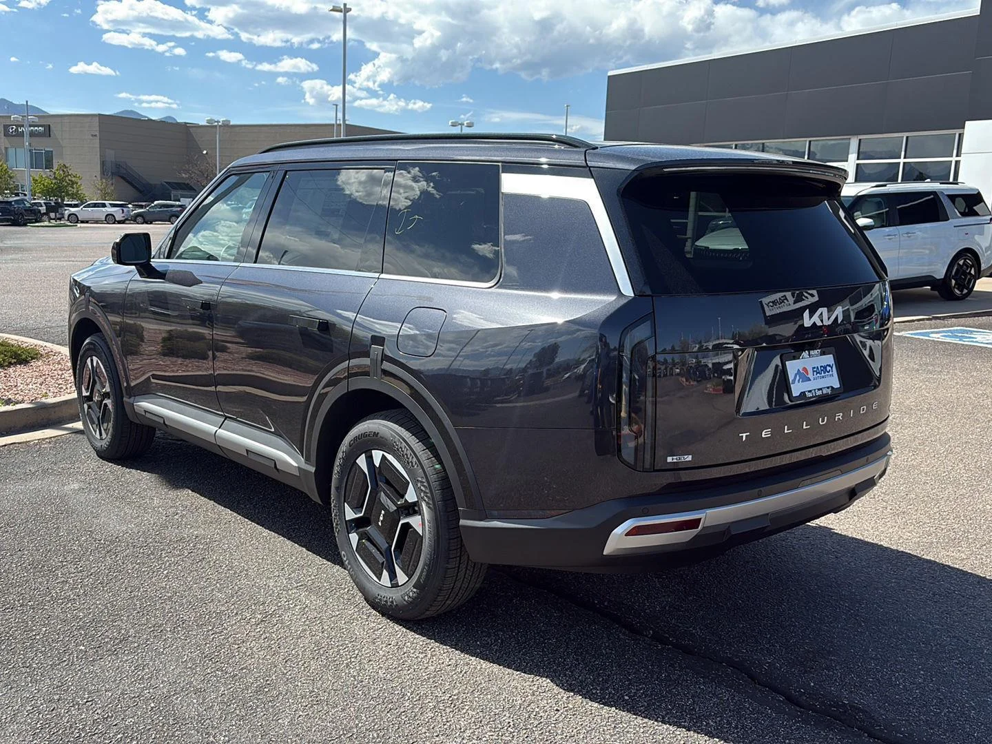 New 2027 Panthera Metal Kia EX image 6