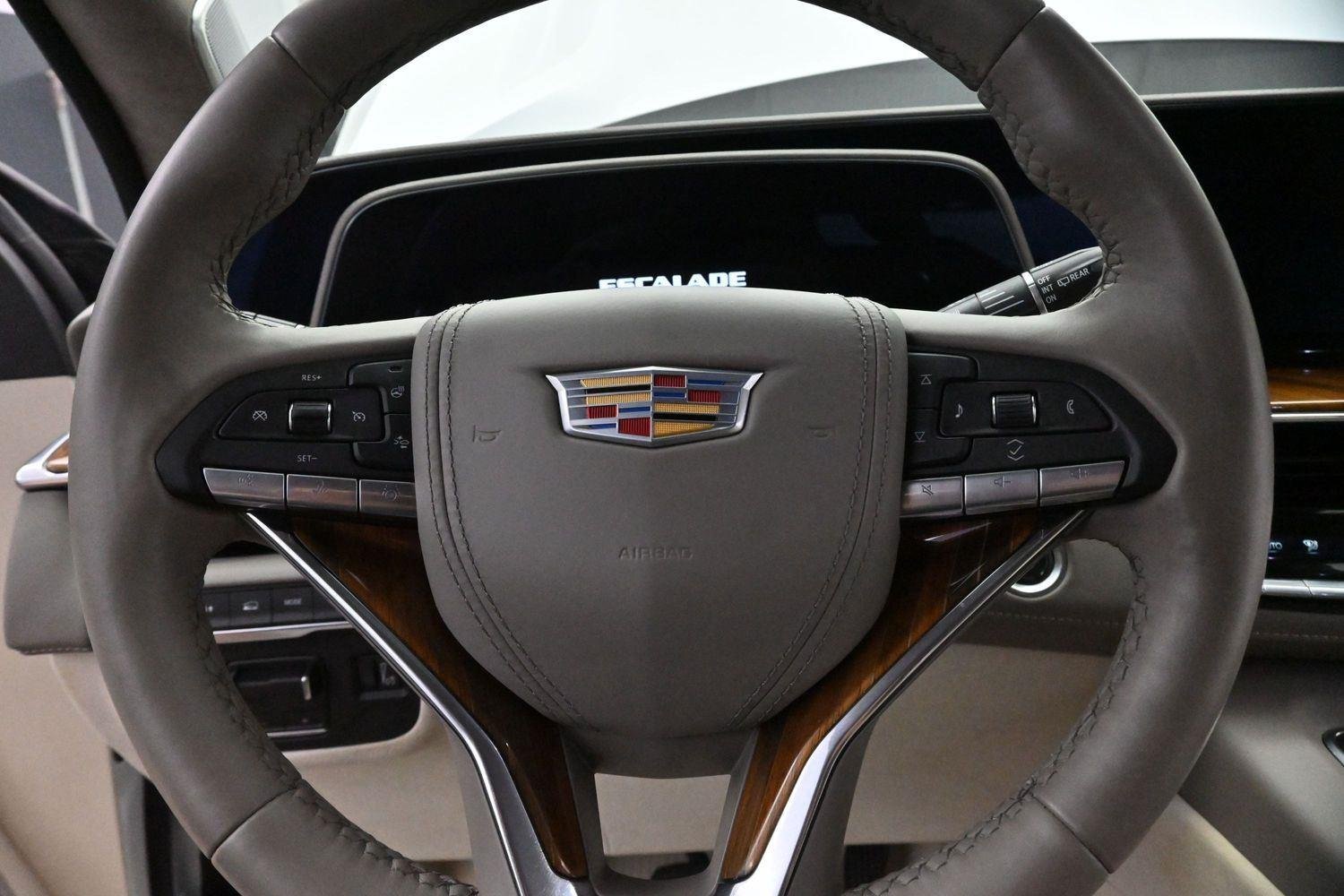 Used 2024 Crystal White Tricoat Cadillac Sport Platinum image 19