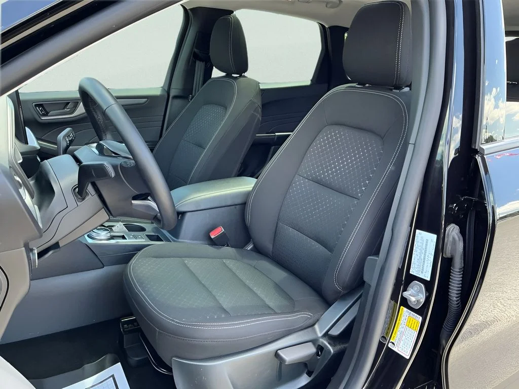 Used 2025 Black Ford Active image 29