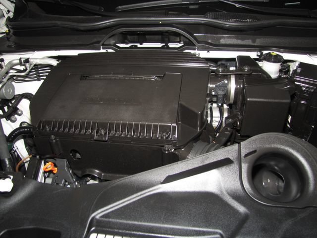 Certified Used 2025 Platinum White Pearl Honda Sport image 19