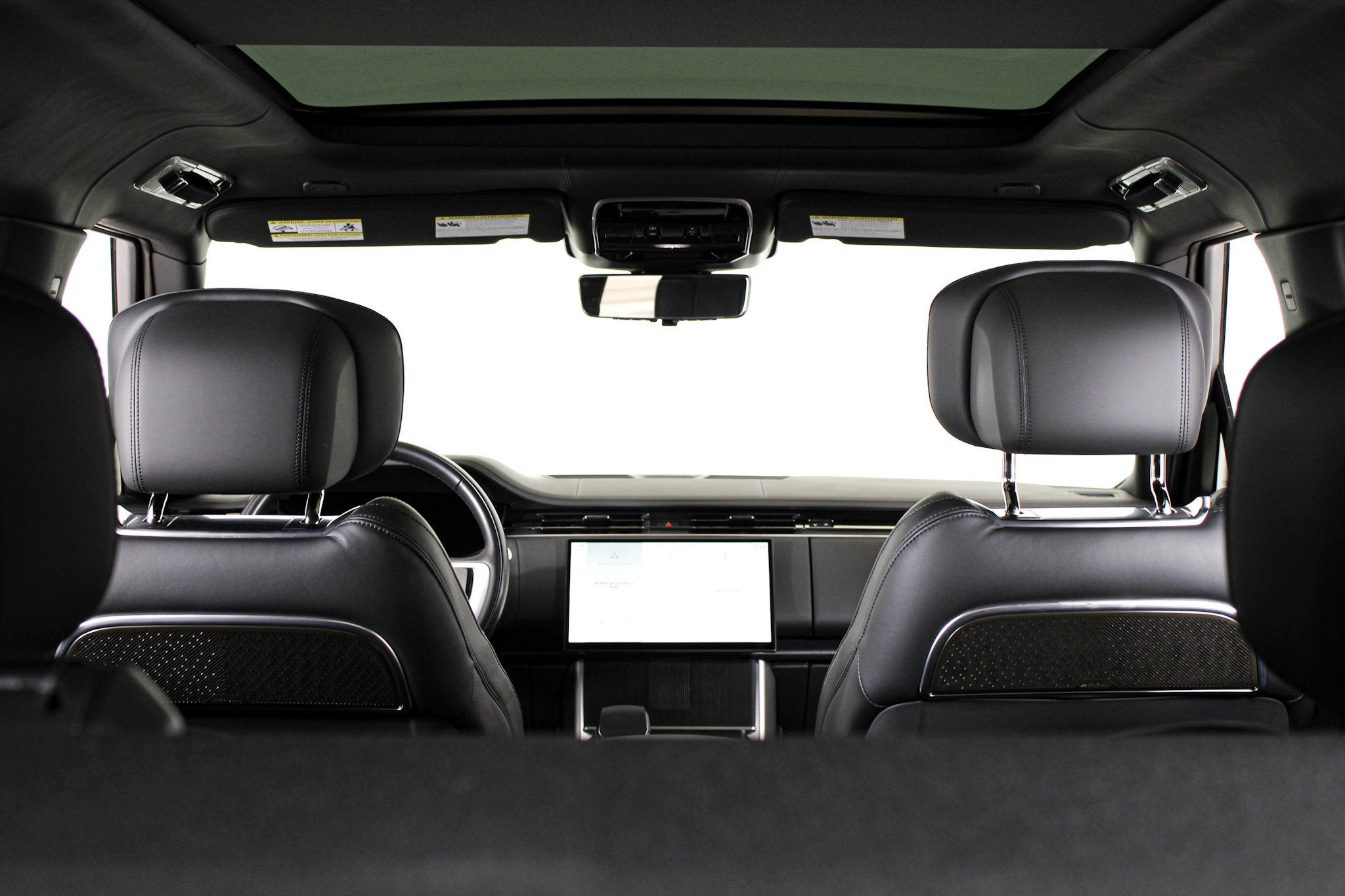Used 2025 Black Land Rover Autobiography image 45
