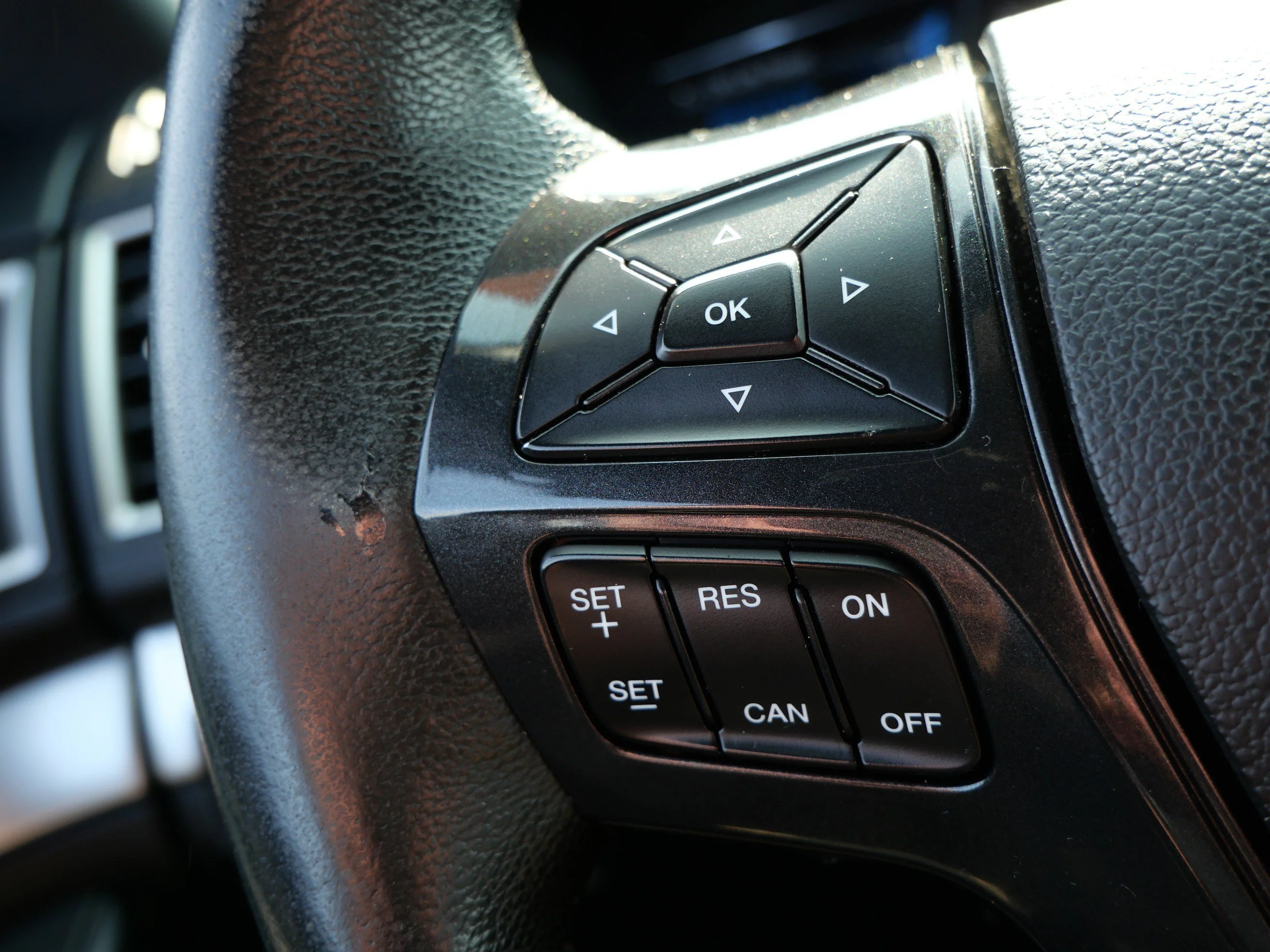 Used 2017 Ingot Silver Metallic Ford XLT image 24